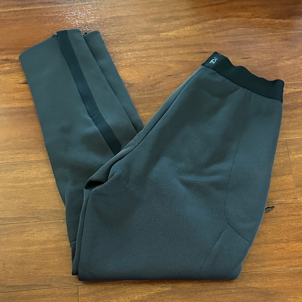 Nike Men's Charcoal Joggers